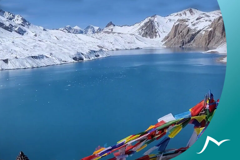 Witness the Enchanting Splendor of the Highest-Altitude Lake in the World