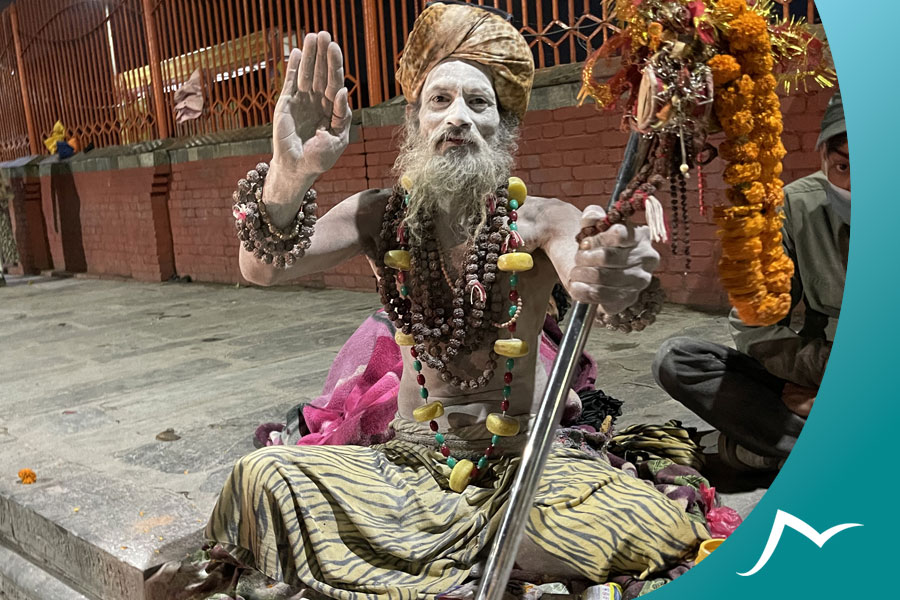 Sacred Delight: Enchanting Aura of Pashupatinath Temple in the Evening